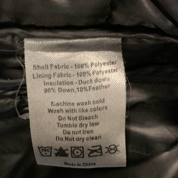 Down Fitted Hooded Puffer Jacket - Picture 4 of 8